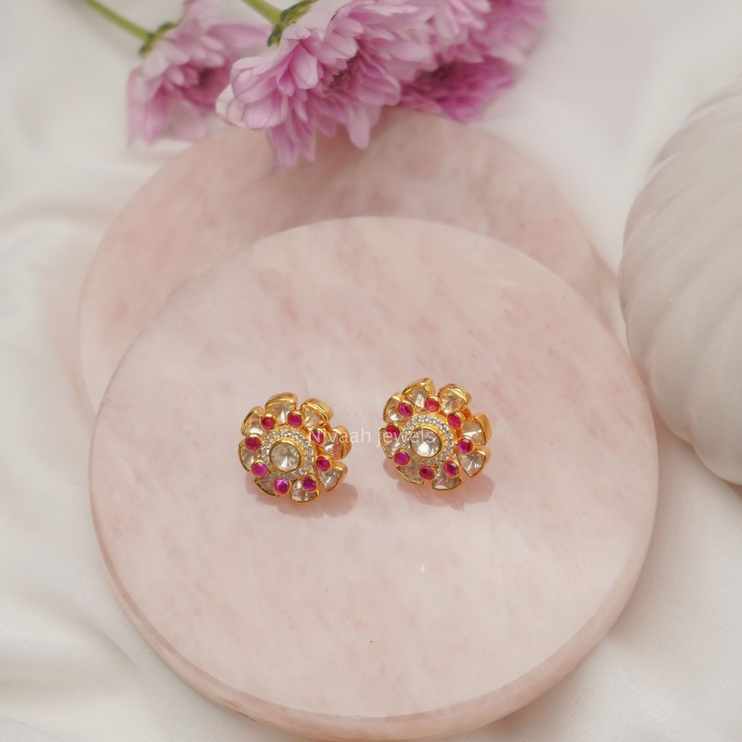 'Clara' studs