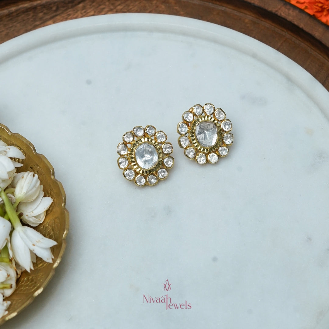 Noori Studs