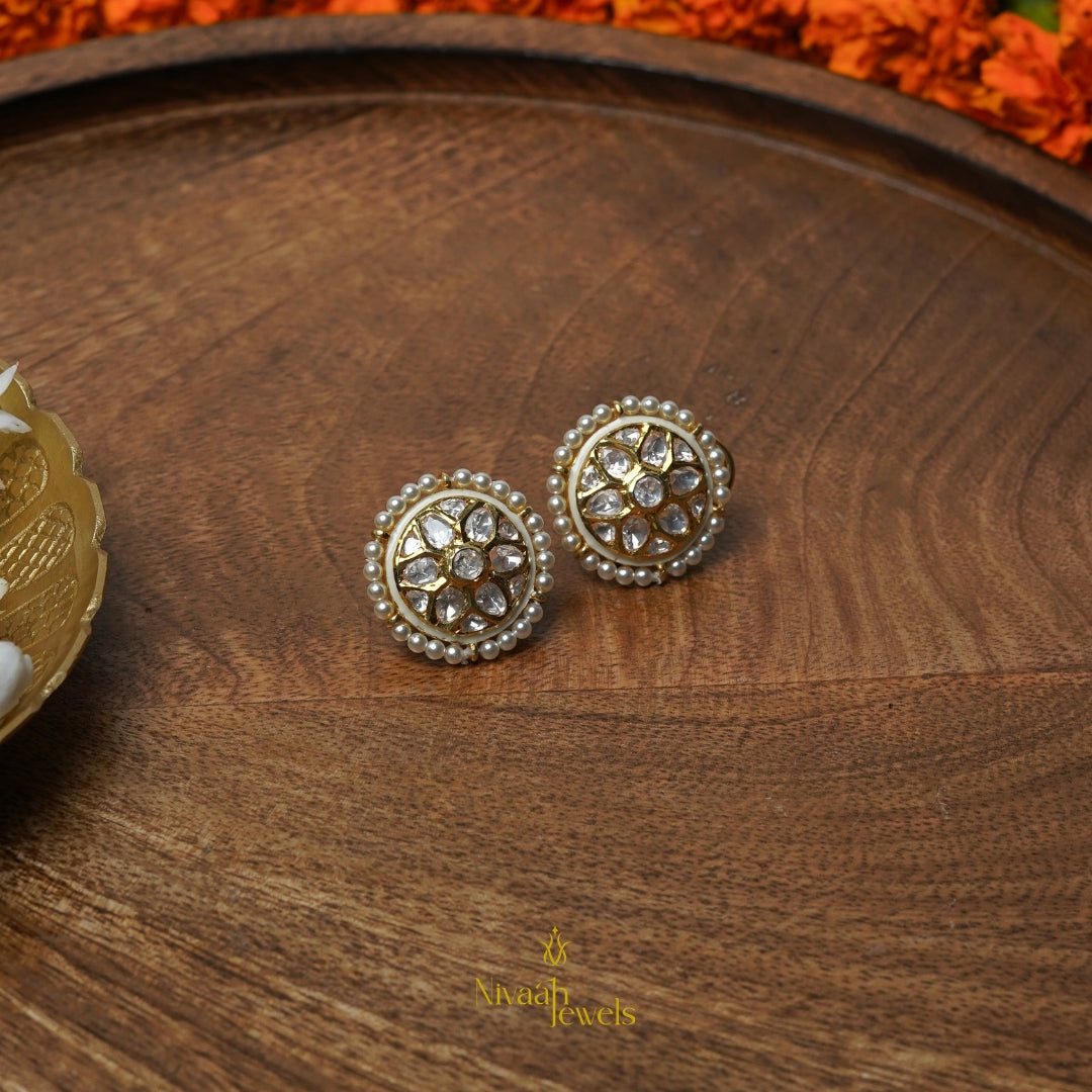 Aura Studs