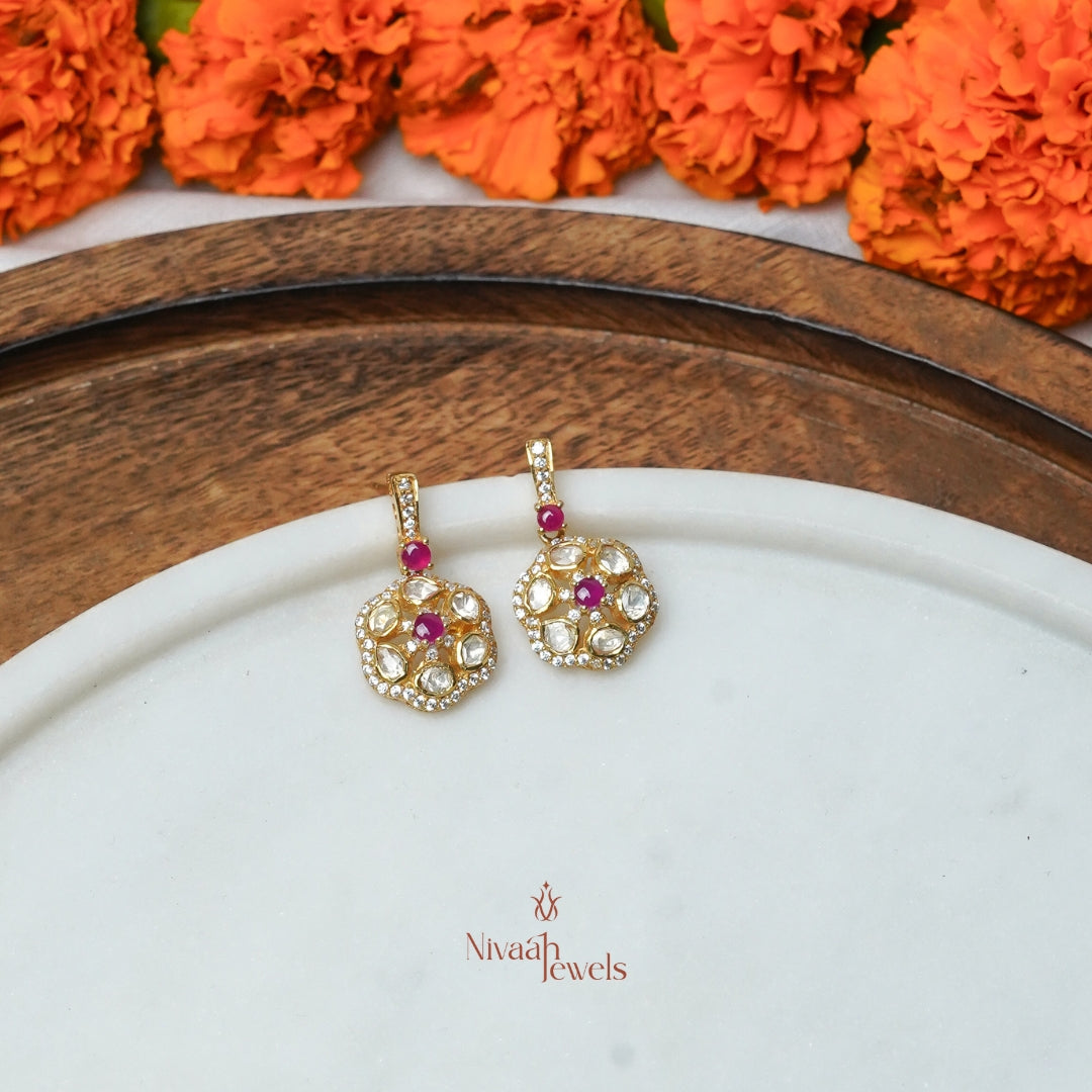 Mira Studs