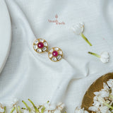 Eva Studs